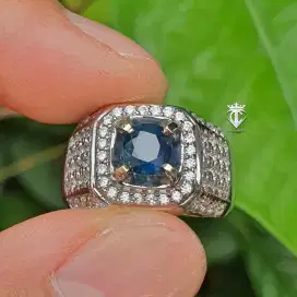 Batu Permata Natural Blue Sapphire Tanzania 1.05 Ct Heat Only IGC Lab