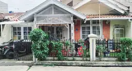 Rumah Lama Murah di Sayap Sukanegara Antapani