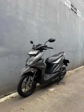 Honda Beat Deluxe CBS ISS 2024