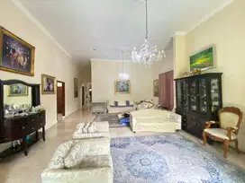 Rumah tinggal di sayap riau bandung lokasi bagus