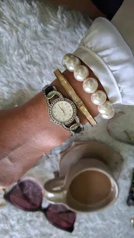 Jam Tangan Wanita Vintage Collection Size 20mm