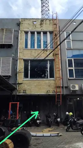 0729,164 ruko lelang Surabaya di dukuh pakis di Surya inti