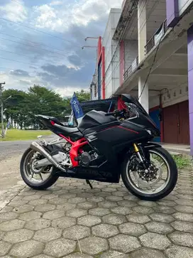 ALL NEW HONDA CBR250RR