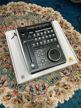 Behringer XTOUCH X-TOUCH ONE Universal Control Surface