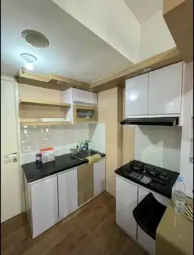 Dijual Furnished, Apartemen 2 BR Springlake Summarecon Bekasi