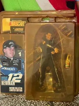 figur aksi McFarlane Toys limited edition Ryan Newman