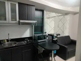 Sewa 2BR furnished atas mall apartemen Bassura City