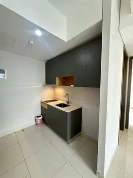 Di Sewakan Apartemen Taman Anggrek Residences 2 Bedroom Semi Furnish