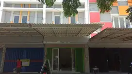Disewakan Ruko 2 Lantai Lokasi Strategis di Surya Square Sidoarjo