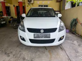 Suzuki Swift 1.4 Gs A/T 2015