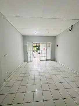 Disewakan Segera Ruko 2 Lantai Puri Botanical Joglo Jakarta Barat