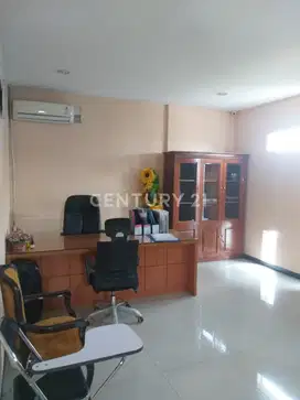 Ruko Hook Lokasi Strategis Di Kayu Putih S7289