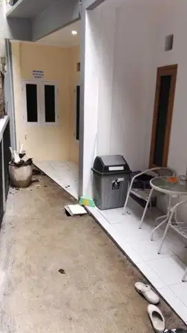 DIJUAL RUMAH BARU MURAH AKSES GG MOTOR 1LANTAI CONDET JAKTIM