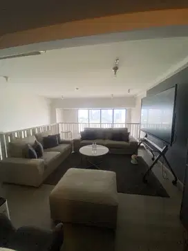 LOKASI STRATEGIS! Kantor di Pancoran, Luas 97m², Area Komersial