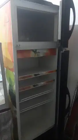 Showcase Daimitsu Refrigerator serial DISC 278S