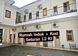 Rumah Kost Seturan 270 M² Parkir Luas