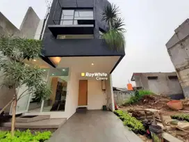 Ciputat, Town House Luas 60-62 Ada 30 Unit Dalam Komplek Sangat Nyaman