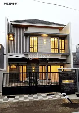 JUAL RUMAH BARU MINIMALIS KONTENPORER 2 LANTAI WISMA PERMAI HANYA 2M