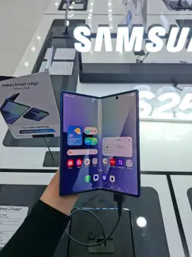 Samsung Galaxy Z Fold 7 (Promo cicilan bunga 0%)