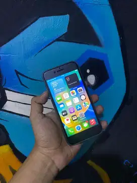 Iphone 8 64 gb unit dan kabel