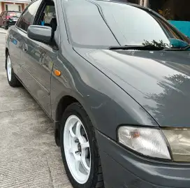 Mazda 323 / 1.8Cc