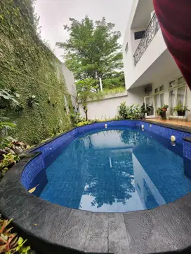 Dijual cepat Rumah Eksklusif di Pondok Labu [500m²] Hadap Selatan