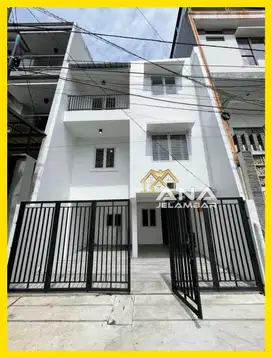 ANA RUMAH BARU RENOV 3LT LUAS 6X13M HADAP UTARA DI TANJUNG DUREN
