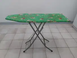 Papan Setrika bekas