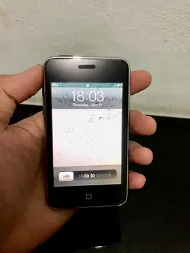iPod Touch 2nd Gen