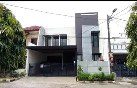 Rumah baru renovasi minimalis murah lokasi di Ketintang wiyata