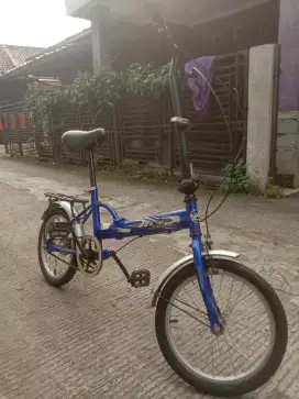 Sepeda lipat aleoca 16