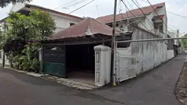 DIJUAL RUMAH MURAH DI SAMPING KELURAHAN TEBET TIMUR, JAKARTA SELATAN!