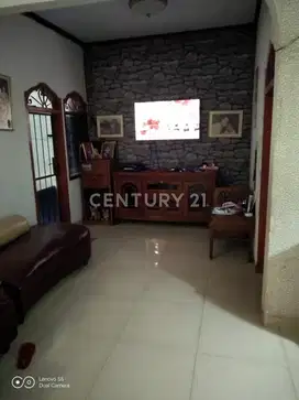 Rumah 2 Lt Lokasi Strategis Di Rawamangun Jakarta Timur S7331