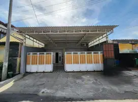 Rumah Bagus Siap Huni Dekat Lotte Mart Solo