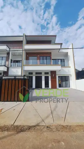 Dijual Rumah Bangunan Baru Siap Huni Ready 2 Unit Di Nusaloka BSD