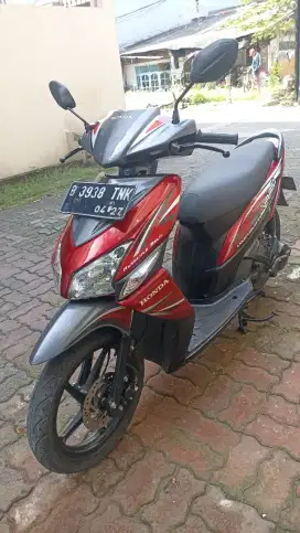 Honda Vario 110 karburator tahun 2012.