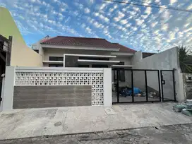 Rumah Gress Surabaya Barat, Darmo Indah Selatan Lebar 9  Harga 1 M an