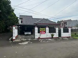 Rumah Hoek Di Perumahan Kedungbadak Baru Dekat Tol