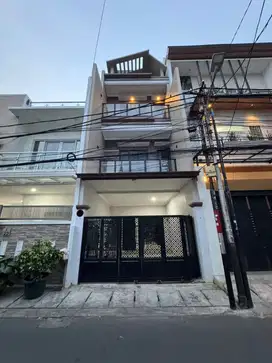 ANA RUMAH BARU UK 4.5X16.5M DI KARANG ANYAR, SAWAH BESAR