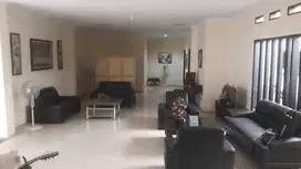 Rumah Tinggal 2 Lantai Lokasi Strategis Di Kayu Putih S3989