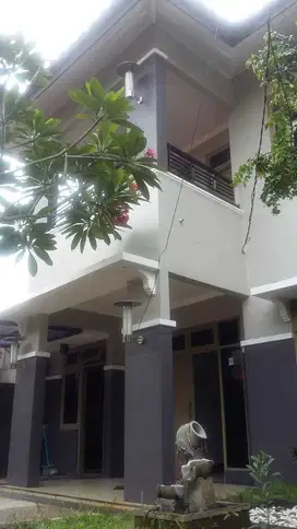 Disewakan Rumah 2 Lantai di Rancho Indah Tanjung Barat