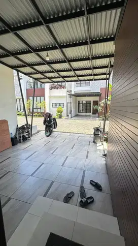 DiJual Harga di bawah pasaran Komplek Higaras Residence