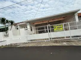 Rumah di Mekarsari Cimanggis baru Renovasi plus furnish