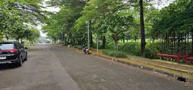Tanah Kavling Hoek Bentuk Kotak Puri Botanical Dekat Puri Indah