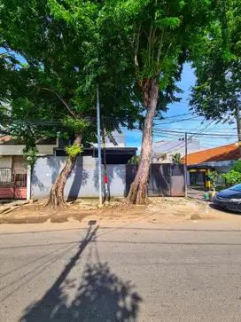 JUAL MURAH!  Bawah NJOP - Rumah Dijual Cideng. Jalan Utama. NEGO