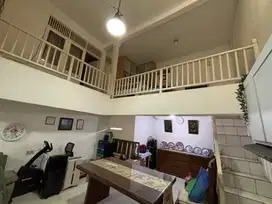 Dijual Rumah Siap Huni 2 Lantai di Perum Griya Bintara Bekasi Barat