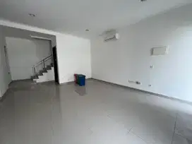 Sewa Rumah Tahap 1 PIK 2 - 8x12,5 Ready AC 4 unit