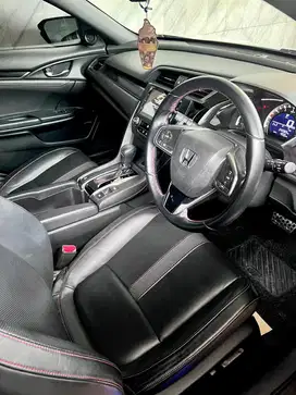 Honda Civic 2020 Bensin