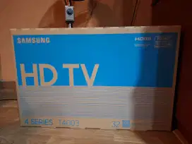 Samsung HD TV DIGITAL LED 32 inch T 4003