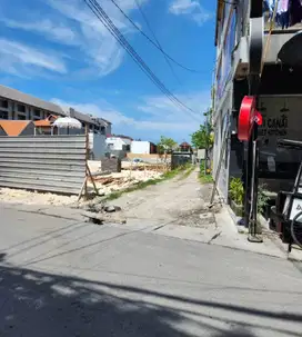 Tanah langka Pantai Batu Bolong Canggu Badung Bali